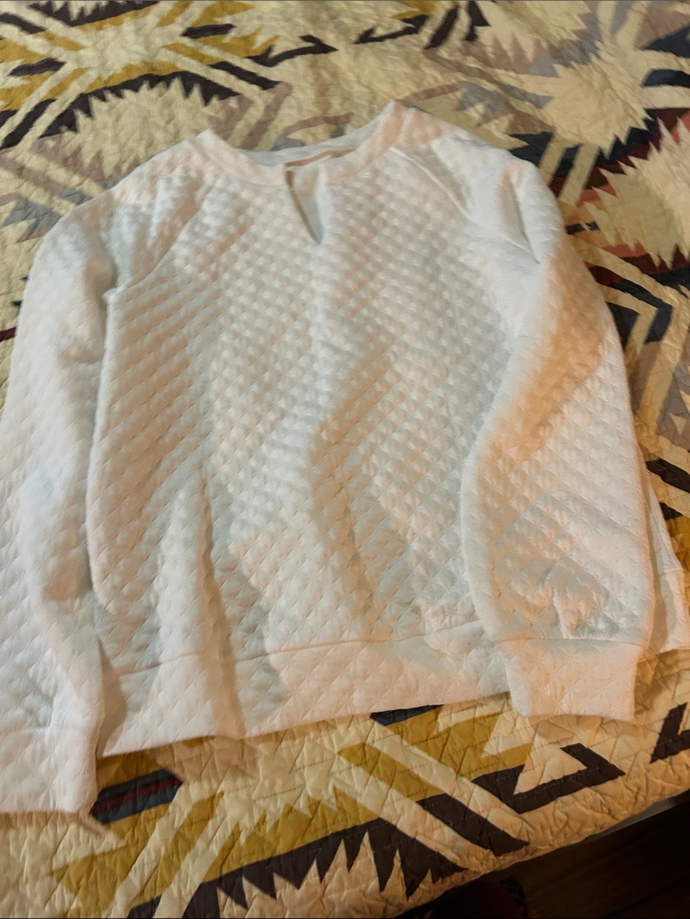 Women’s Quilted Crewneck Sweater - White